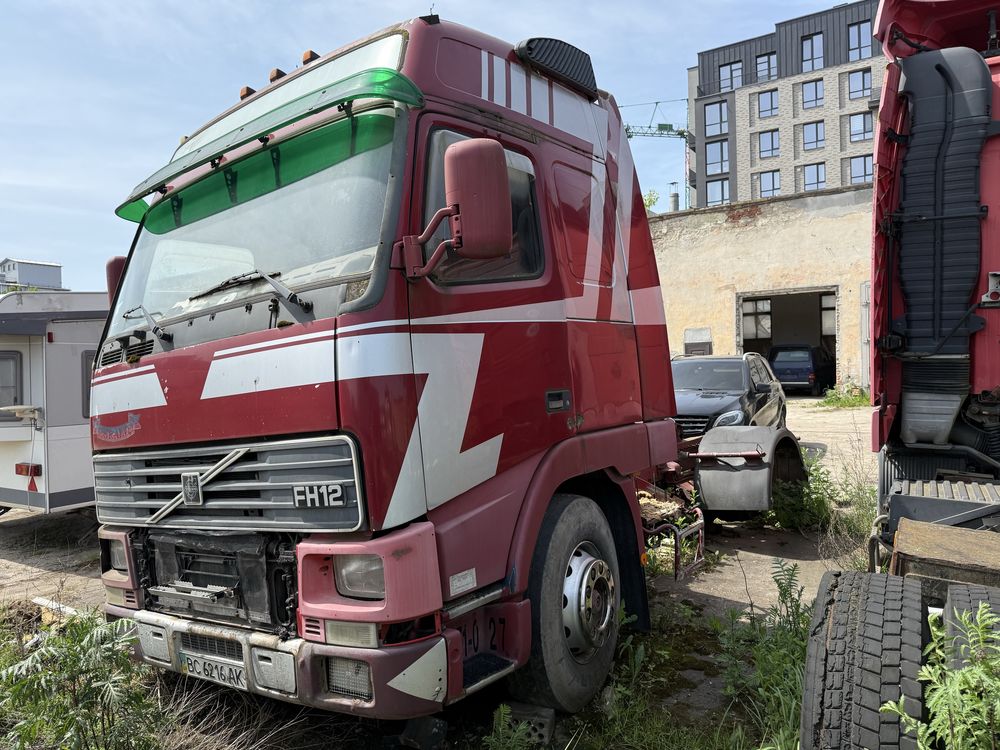 Volvo FH12 тягач