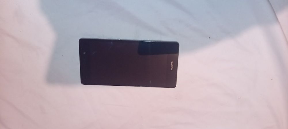Sprzedam Nowy Telefon Huawei P 8 Lite