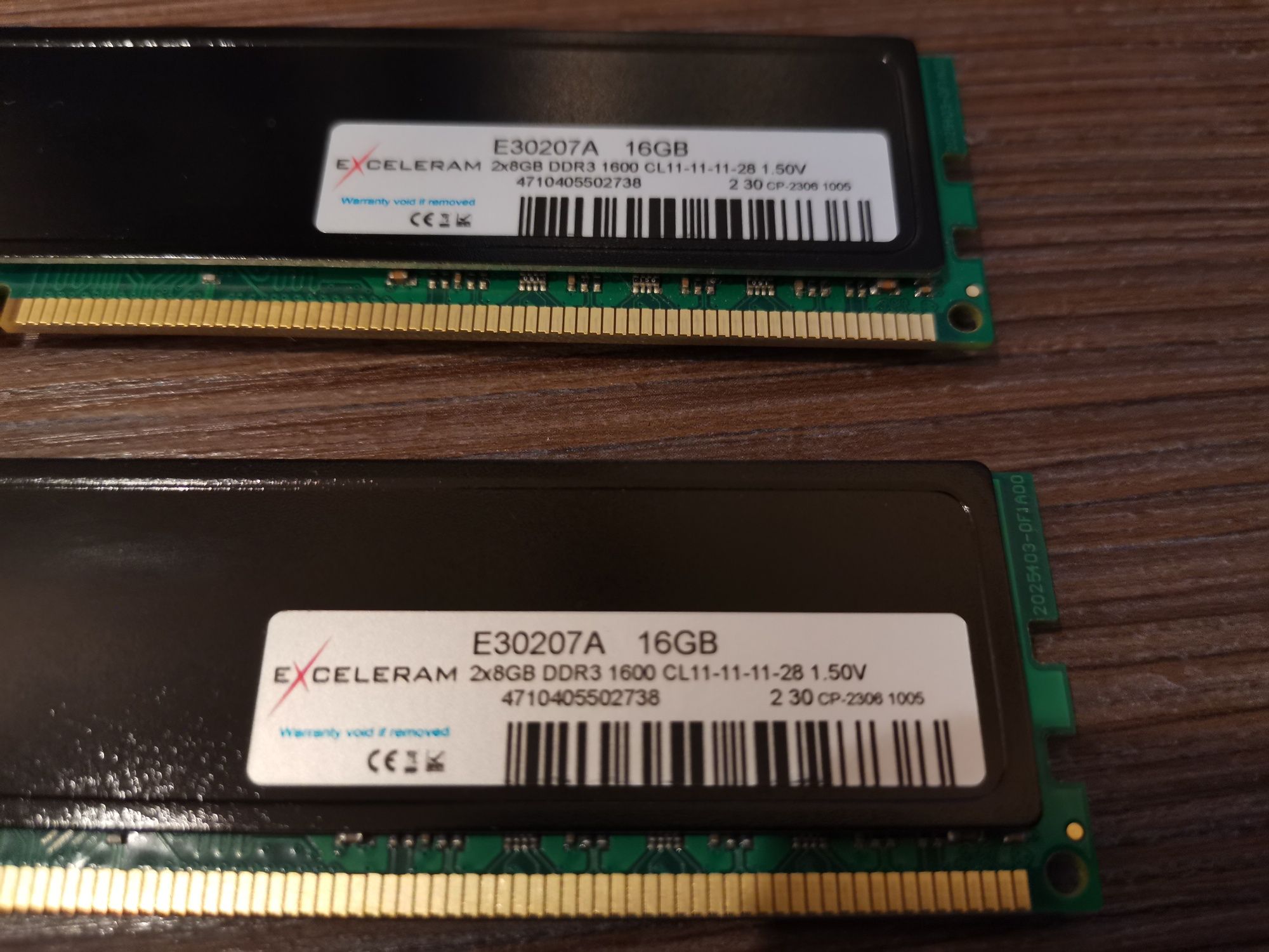 Оперативна пам'ять Exceleram DDR3-1600 16384MB PC3-12800