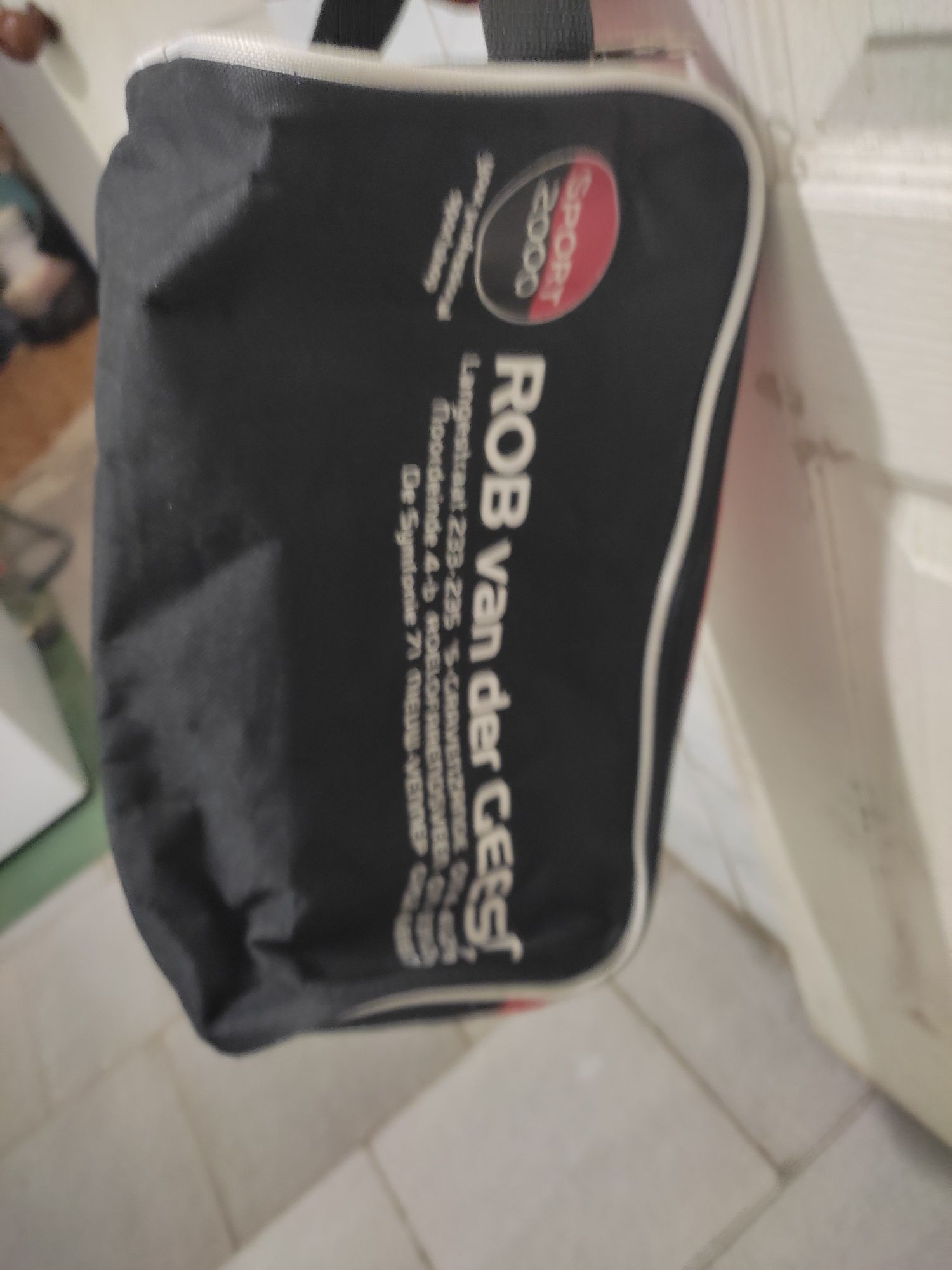 Продам спортивну сумку б/у