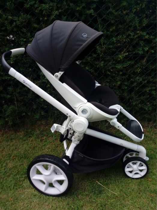 Sprzedam wózek Quinny mood  3w1 stan bardzo dobry gondola spacerówka