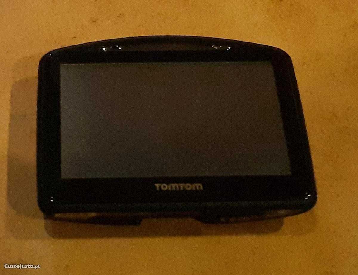 GPS marca Tomtom a nível mundial atualizado como novo.