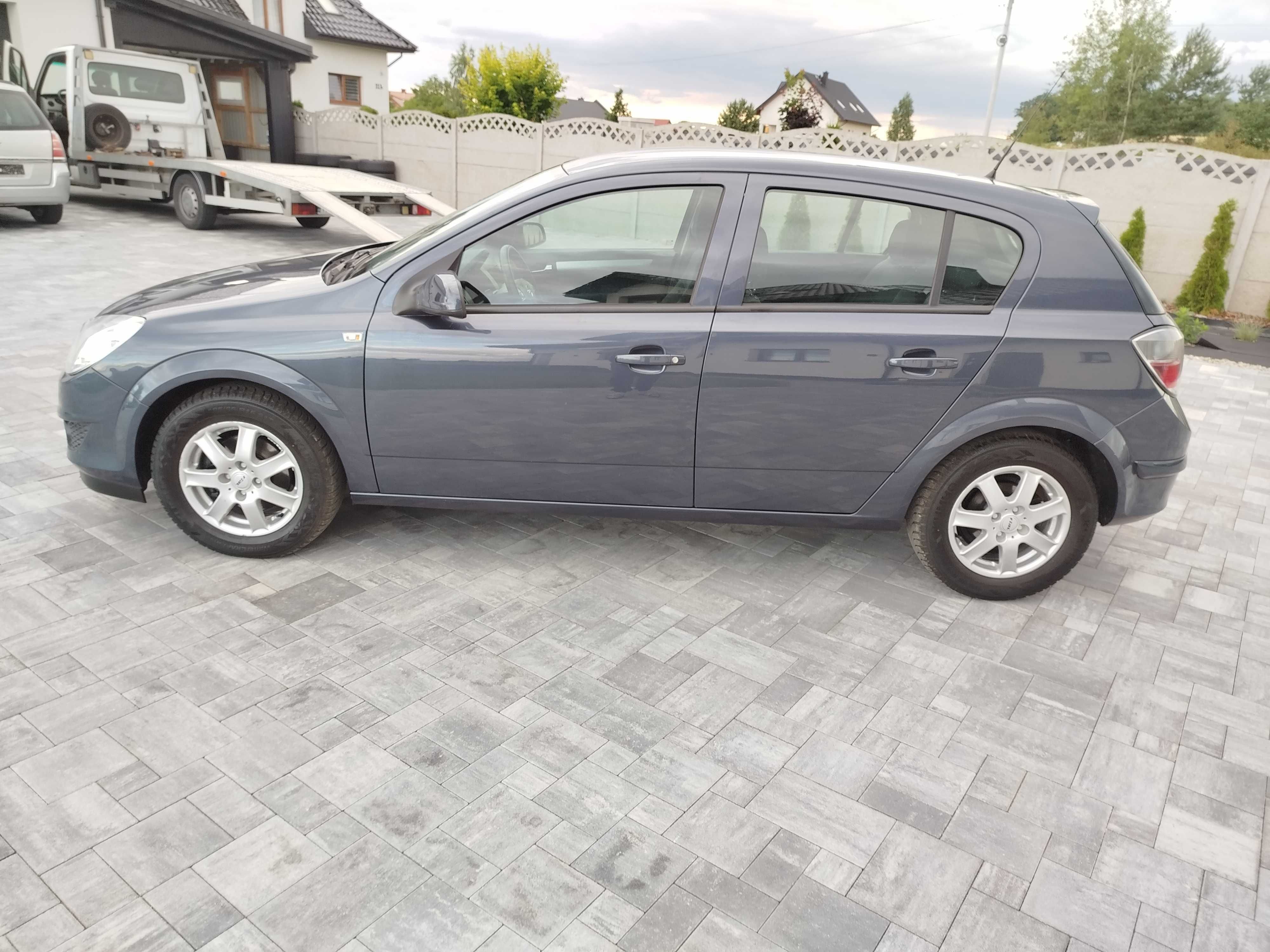 Opel astra 1,4 b klimatyzacja w oryginale z Niemiec super stan