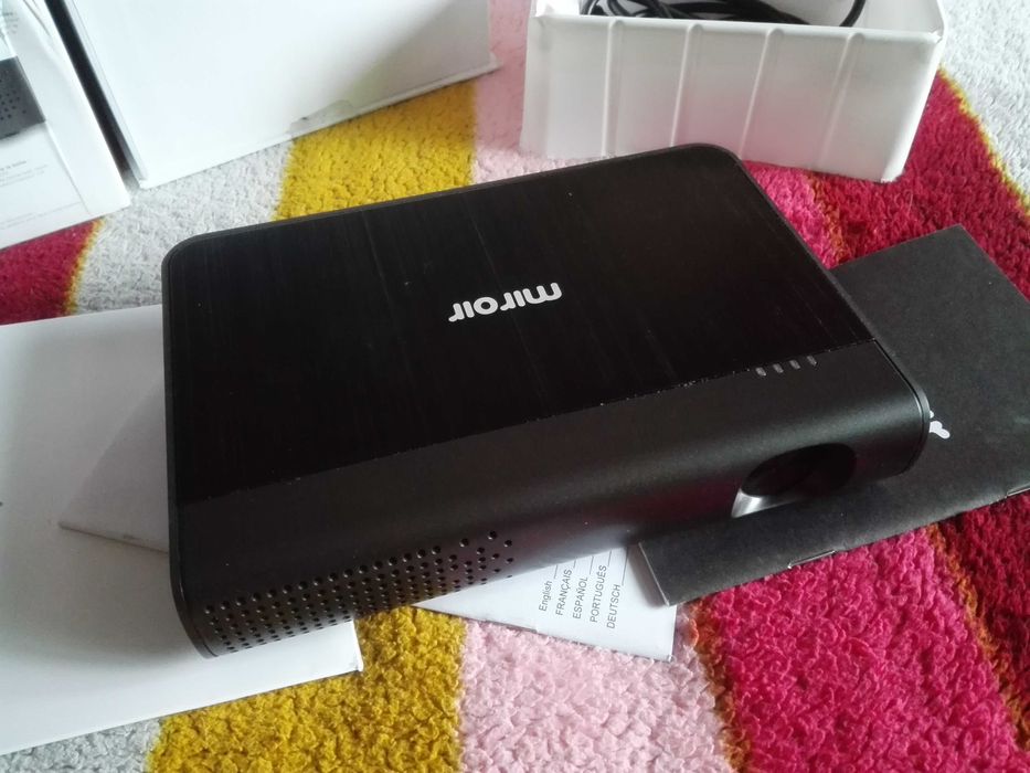 3xLED DLP fullHD проектор Miroir M289 с аккумулятором.