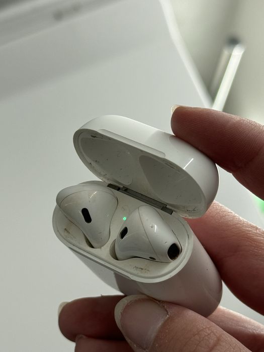 apple airpods sluchawki 1 generacja stan dobry OKAZJA niska cena