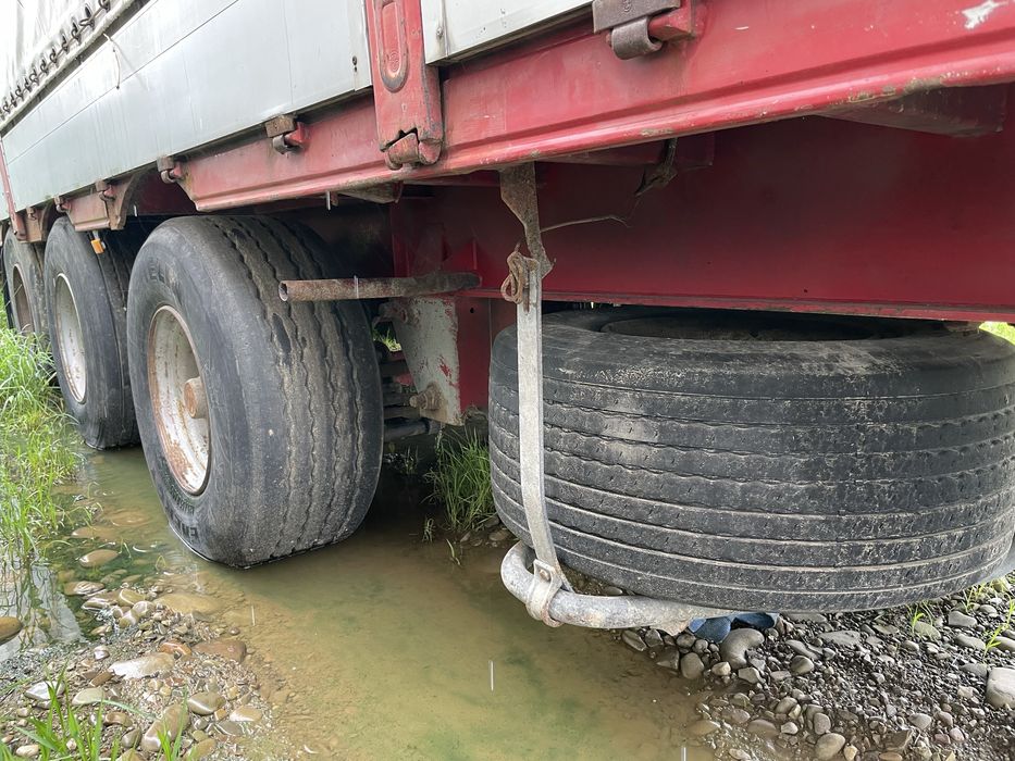 Продам напівпричіп борт штора