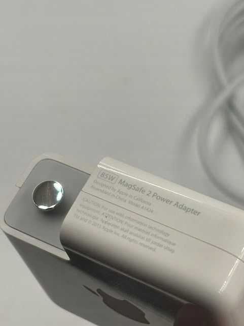 zasilacz apple moc 85 w do apple a1424 20v - 4.25a długość kabla 2m