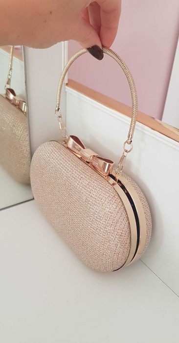 Złota torebka na łańcuszku sylwester wesele