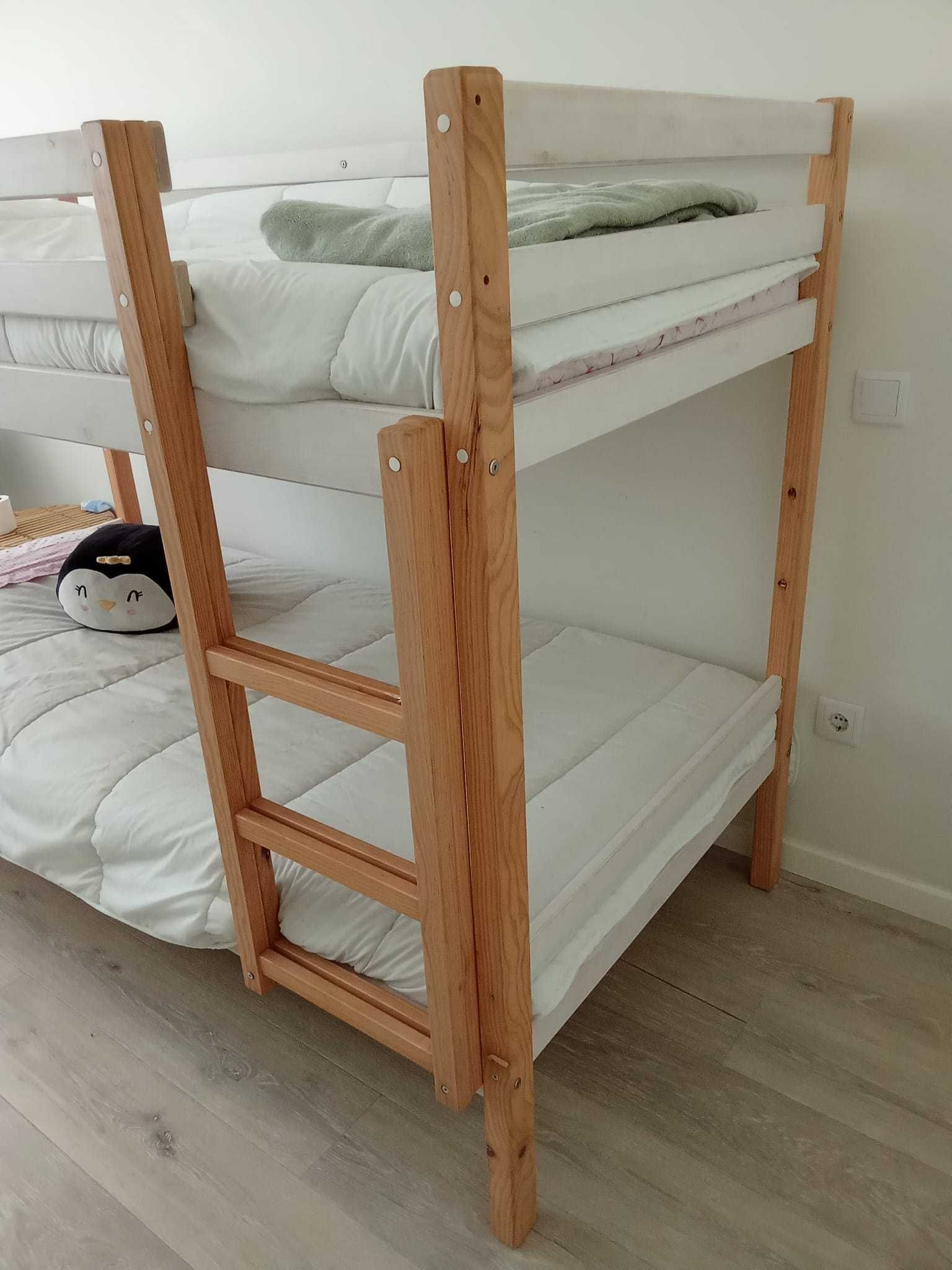 Beliche JUMPER 8K 90x190 cm em pinho – branco e natural – Conforama