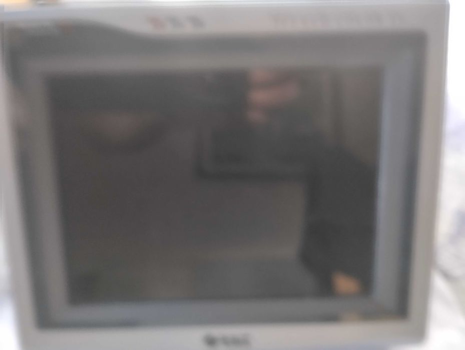 Vendo mini TV portatil