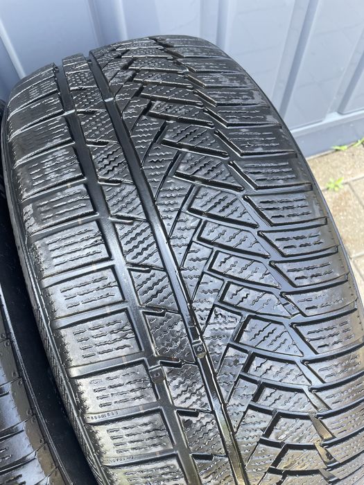 Зимові шини 235/50 R-17, 2 шт. Continental