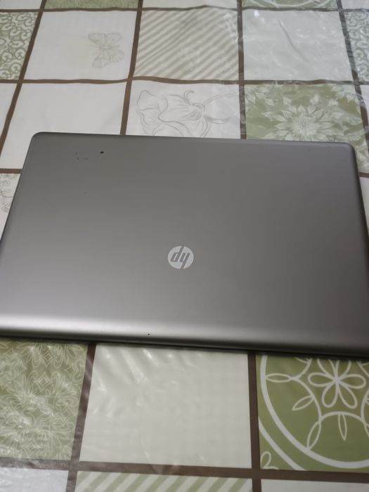 Ноутбук HP, в гарному стані.