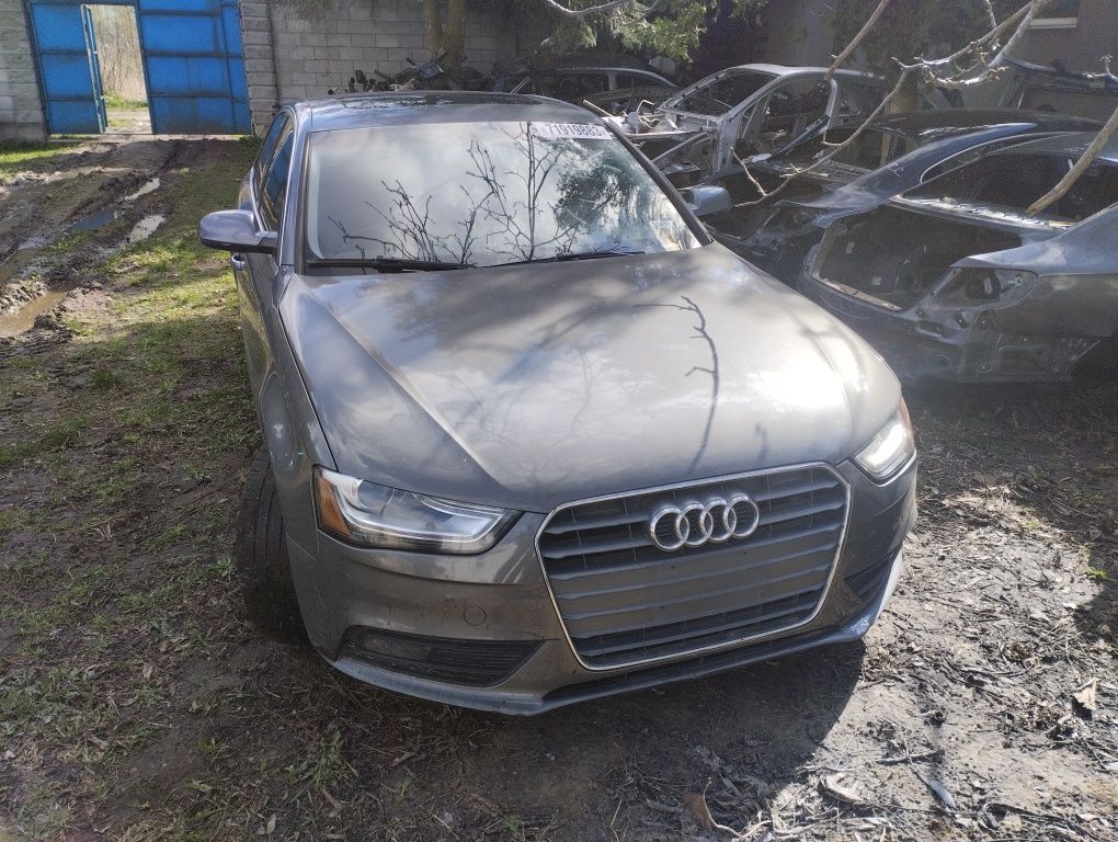 Капот фара крило комплект Ауді А4Б8 audi a4b8 ауди