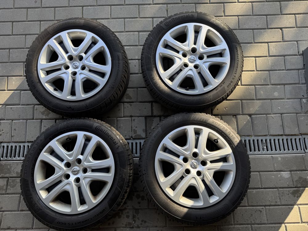 Koła zimowe opony 205/55/R16 i felgi 5*100 i kolpaki OPEL