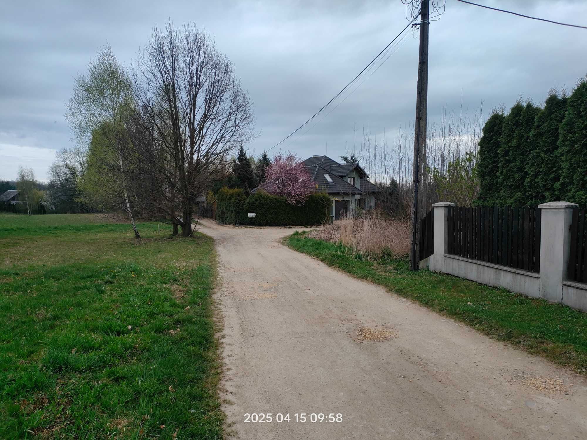Sprzedam działkę budowlaną 14,4 ar  Poręba Wielka