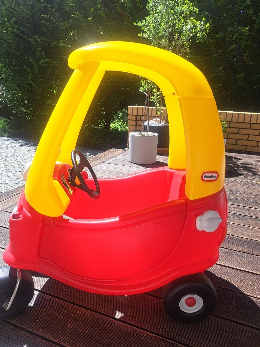 Samochód jeździk Little Tikes czerwony
