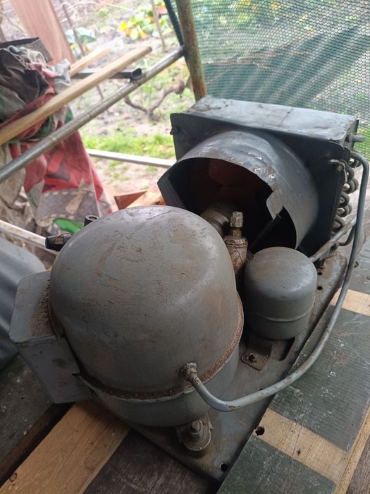 Компресор для холодильника