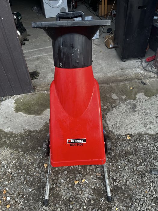 Подрібнювач гілля садовий 2.4 квт