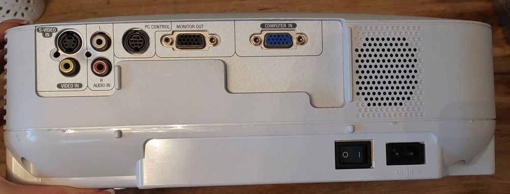 Projektor NEC VT48