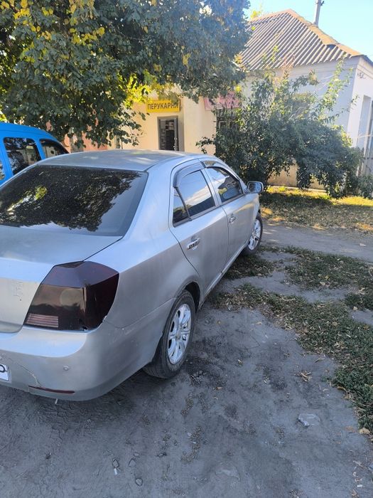 Срочно(Мартове),Продам автомобіль ,газ/бенз