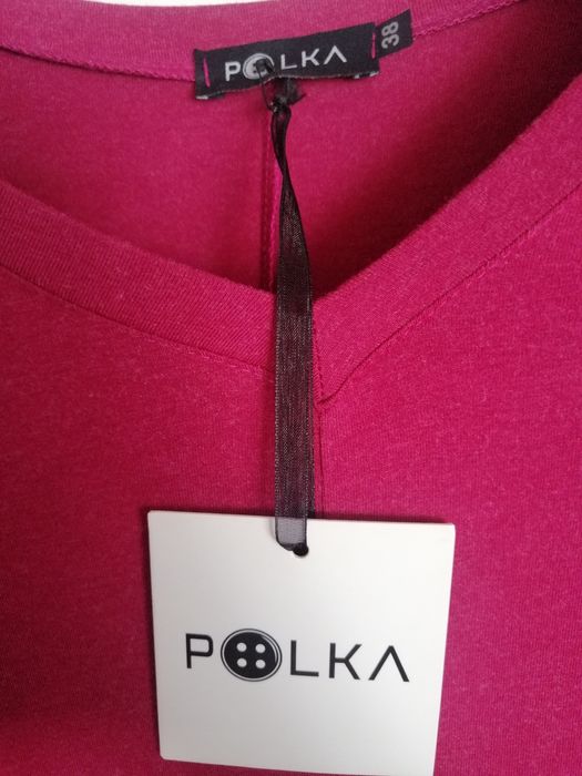 Ciemno różowa sukienka Polka