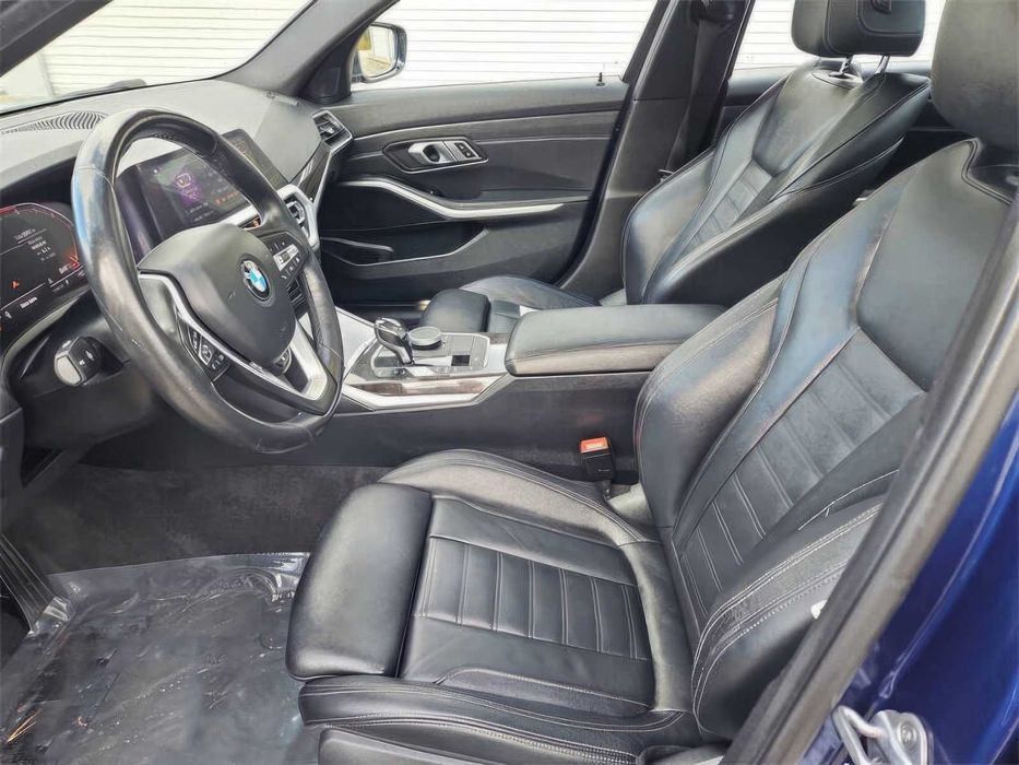 BMW 3 Series      2020