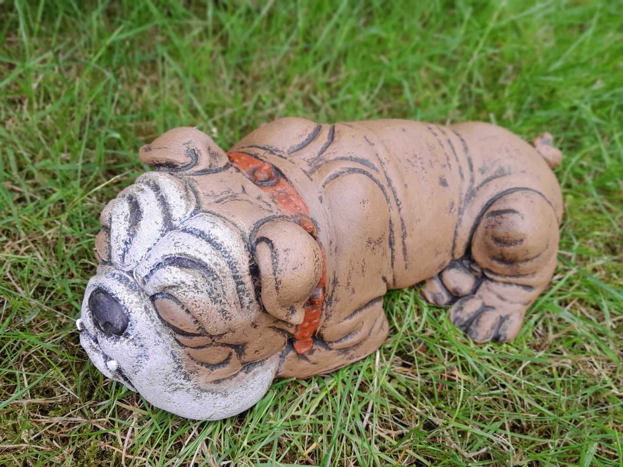 Ozdoba betonowa Figurka Pies Buldog malowany Ogród Prezent