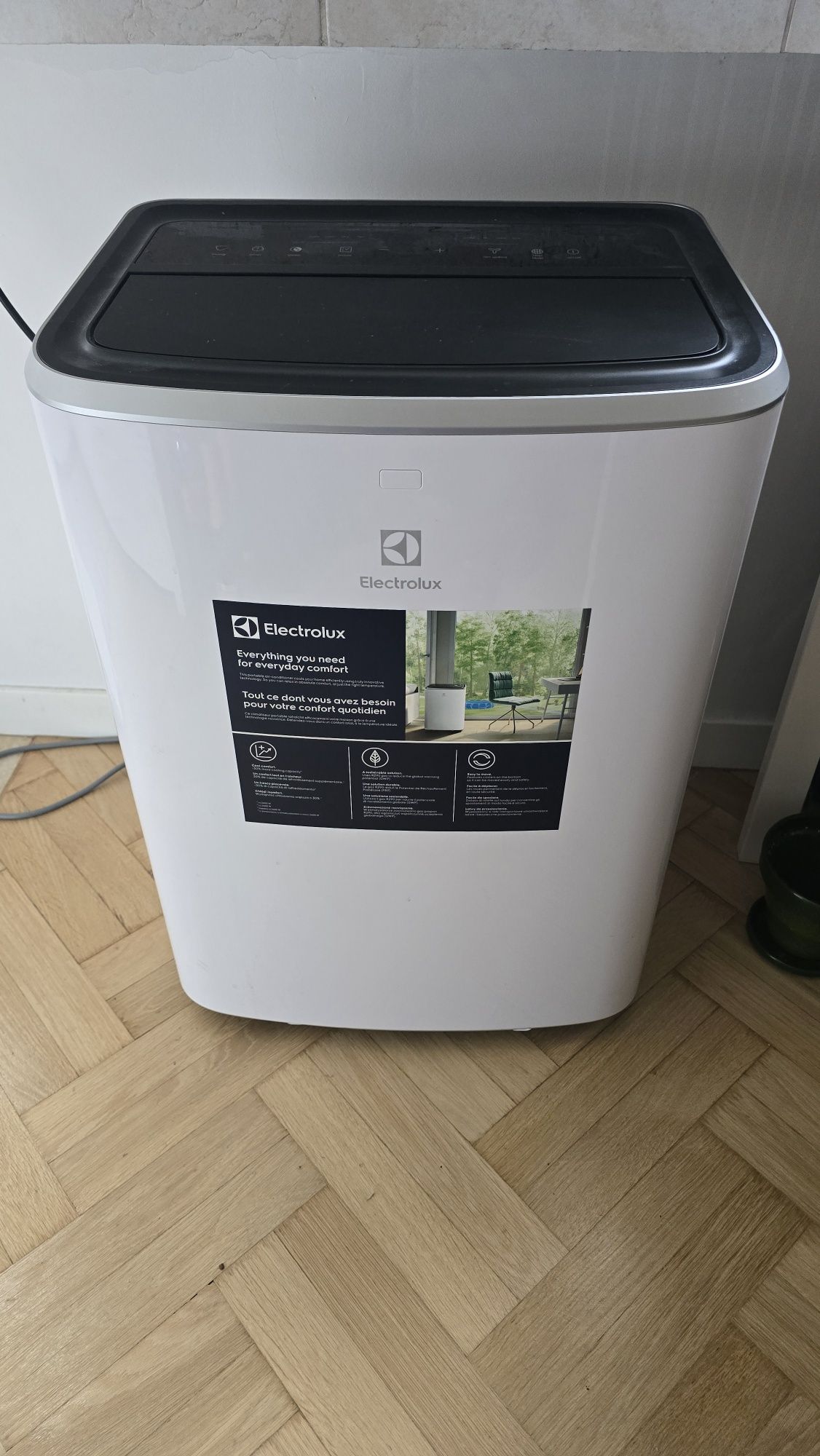 Klimatyzator electrolux EXP34U338CW idealny