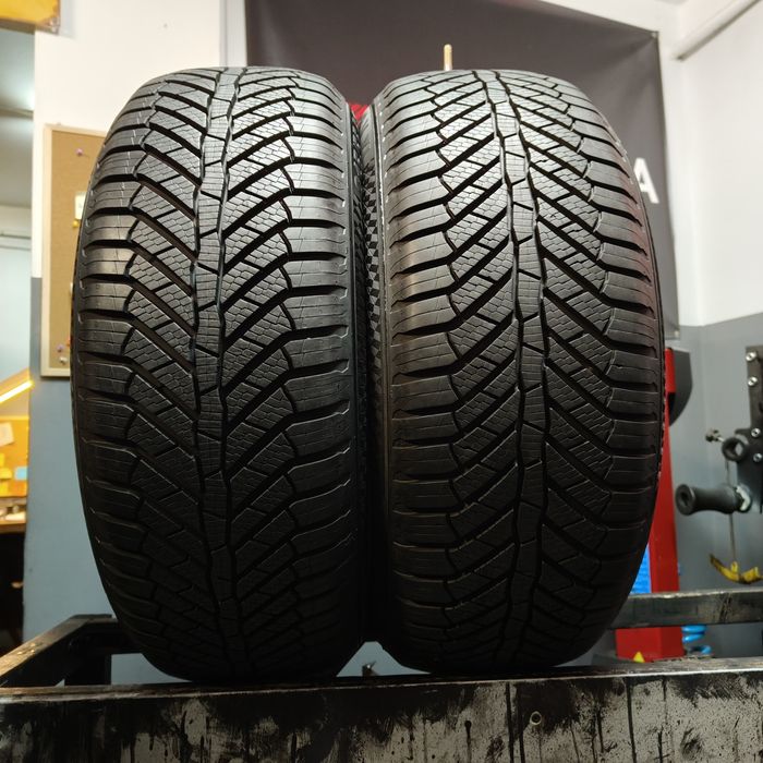 215/55/18 XL Sprzedam parę opon całorocznych Semperit