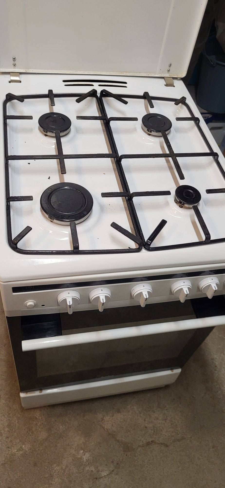 Kuchenka gazowa Amica 4 letnia