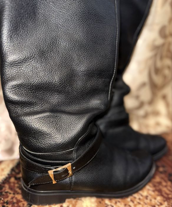 Жіночі зимові сапожки