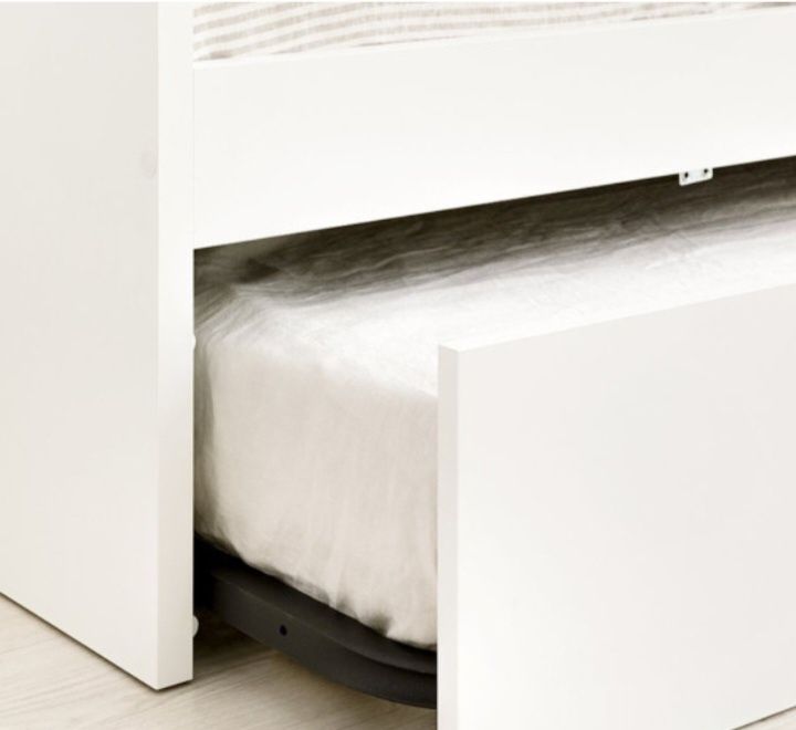 Cama com gaveta Kenay Home como nova!