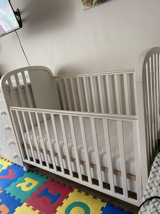 Комплект італійський Azzurra Комод + Ліжечко дитяче