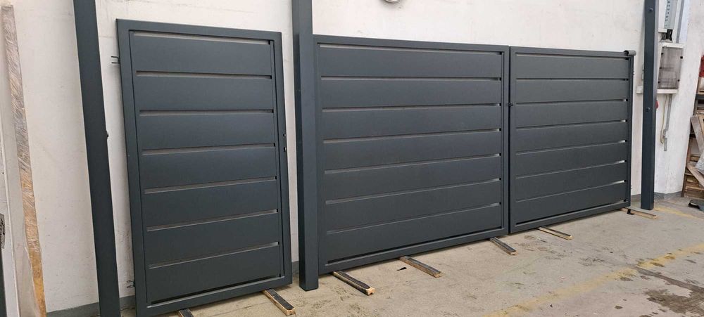 Brama dwuskrzydłowa wysoka palisada 4x1,50 m+ furtka 1x1,50 m. Komplet