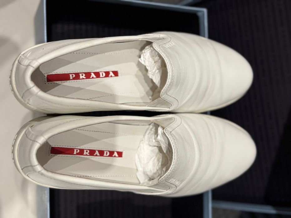 Сліпони Prada оригінал