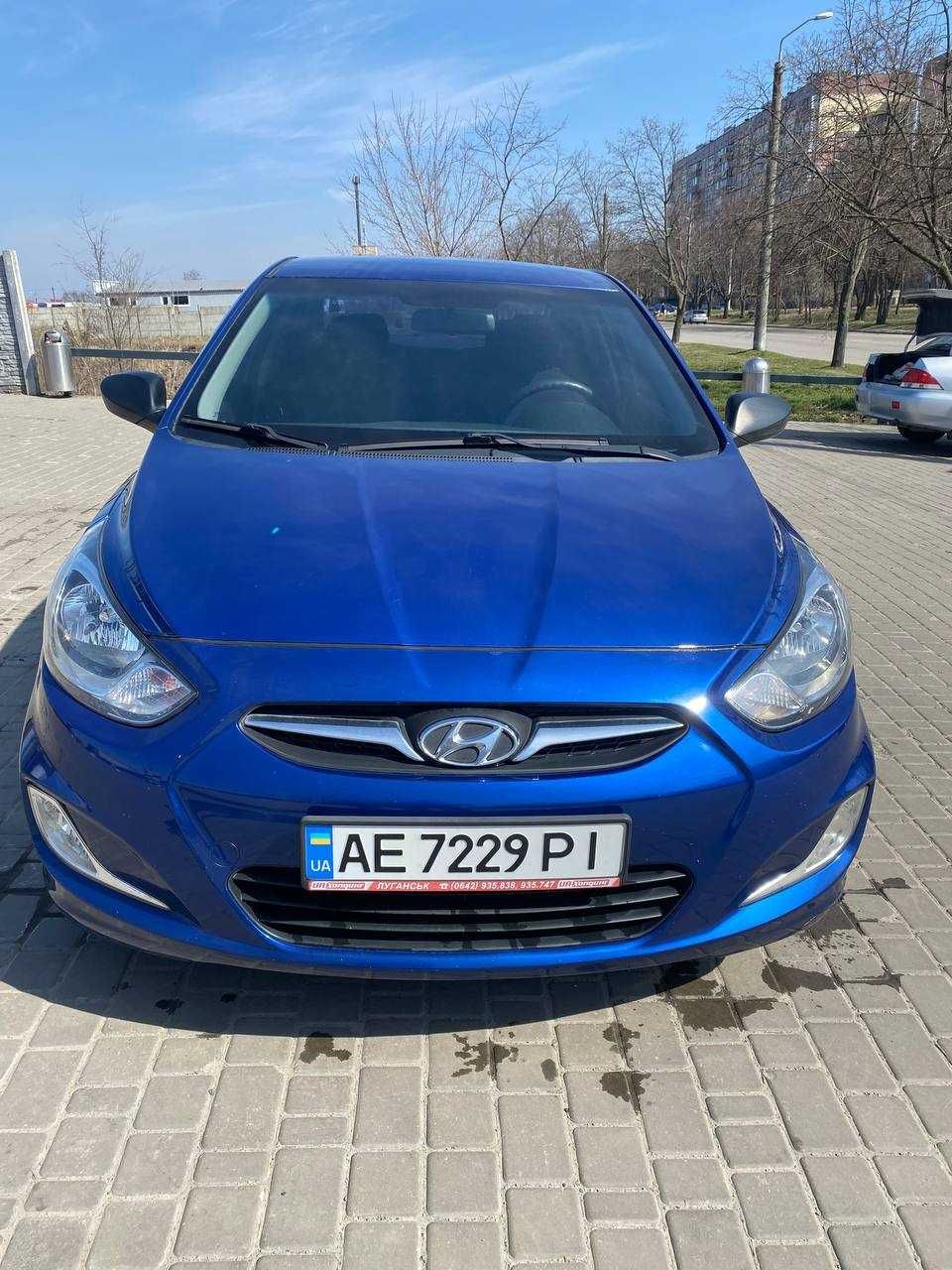 Hyundai accent 2011