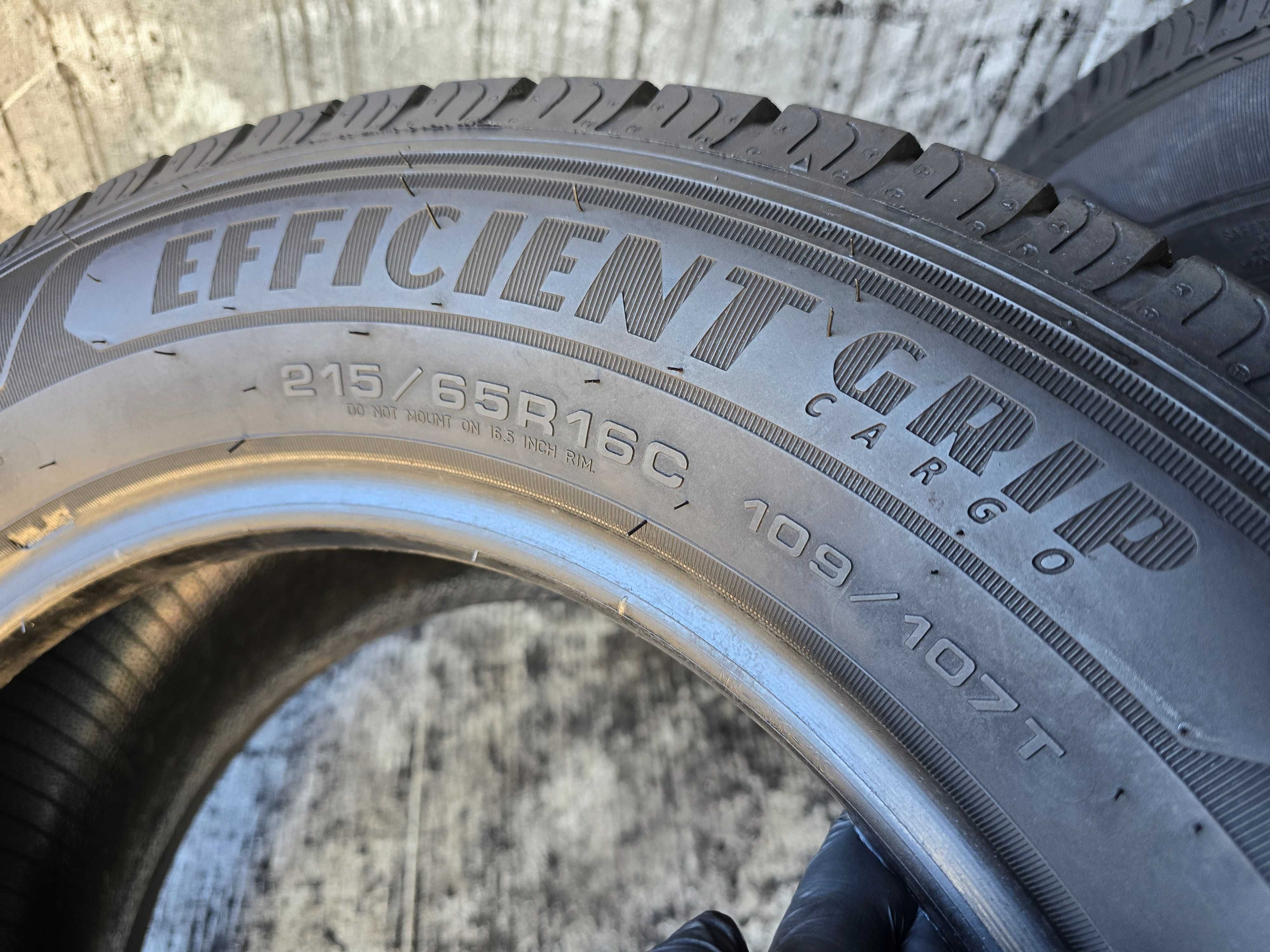 Sprzedam 2 opony 215/65 16" C Goodyear letnie 90% 2021r