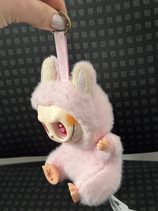 Labubu maskotka / brelok