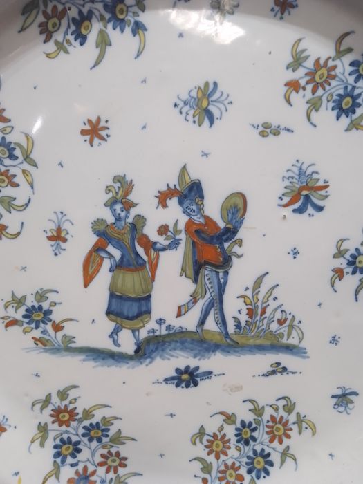 prato grande de cerâmica da Alcora.s.18