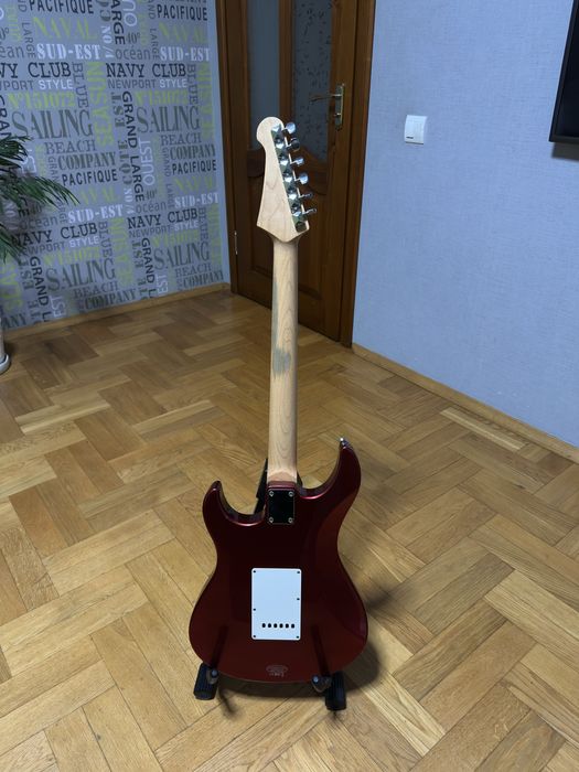 Електрогітара Yamaha Pacifica 112