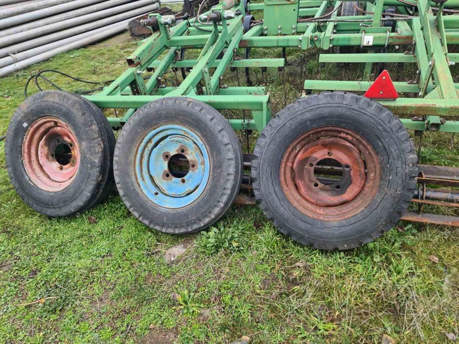 Колеса 6.50 - 16, скат із диском на культиватор КПС-4.2, КПП-8, борону