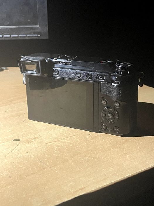 Lumix GX80 + 2 об'єктиви, 3 акумулятори, зарядка