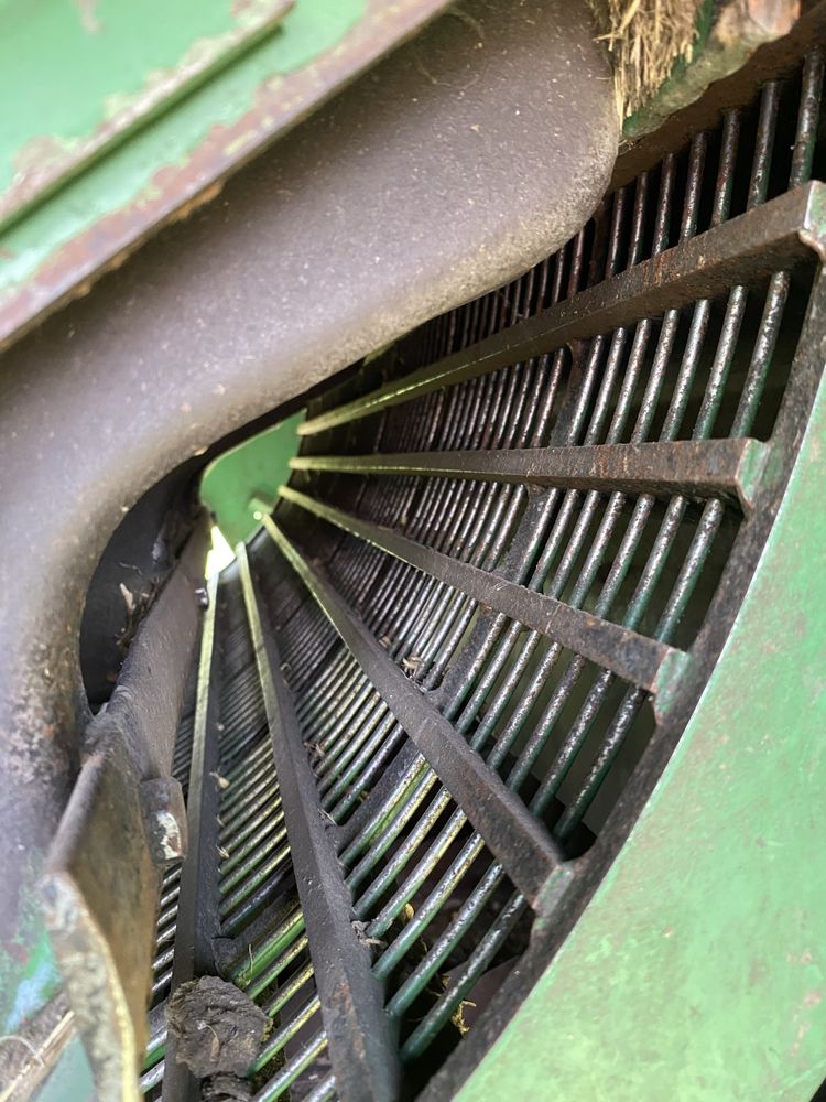 ПРОДАЄТЬСЯ John Deere 952 зі січкарнею