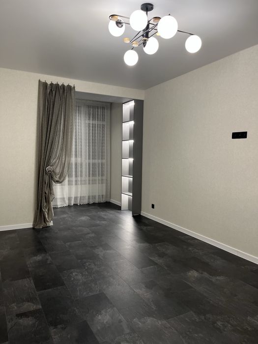 Здам подобово квартиру