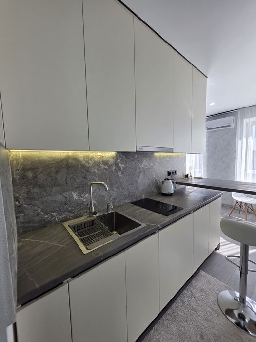 Здам в оренду квартиру - студію в ЖК Молодість 15 хв до Києва