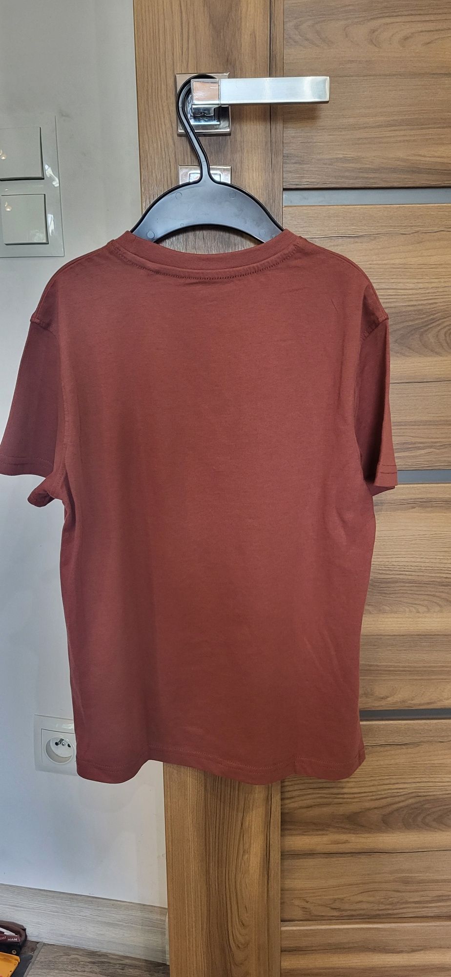 T-Shirt C&A /R 140 Nowy