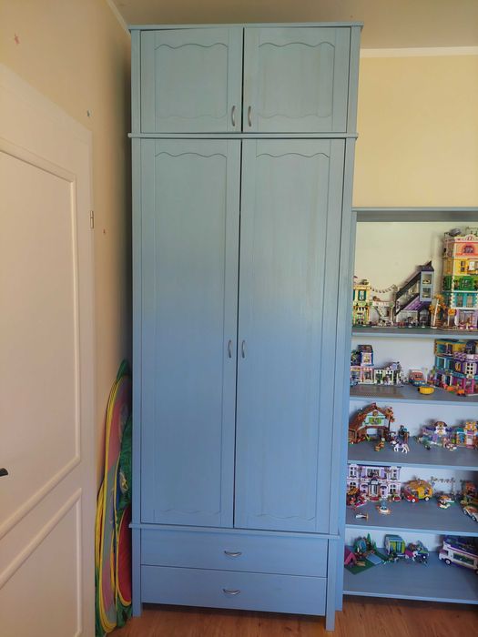 komplet mebli dziecięcych