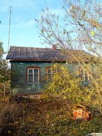 Дом на краю села в 20км от Чернигова.