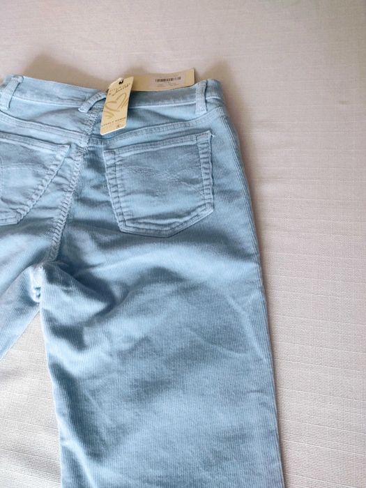 Sprzedam  nowe spodnie mlodziezowe  wloskiej firmy PHARD Jeans