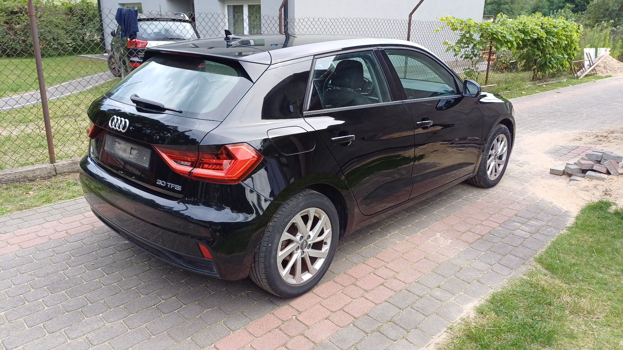 Audi a1 82A Automat 999cm moc 116 km  polecam